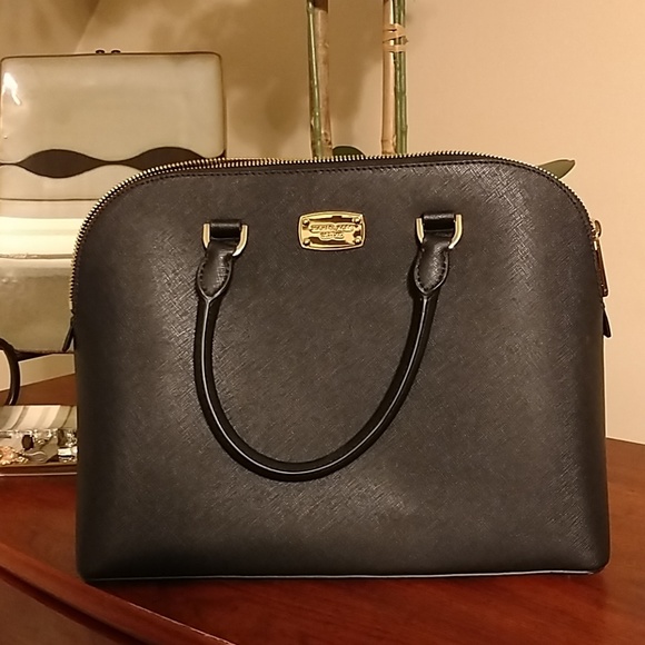 Michael Kors Handbags - Michael Kors Handbag